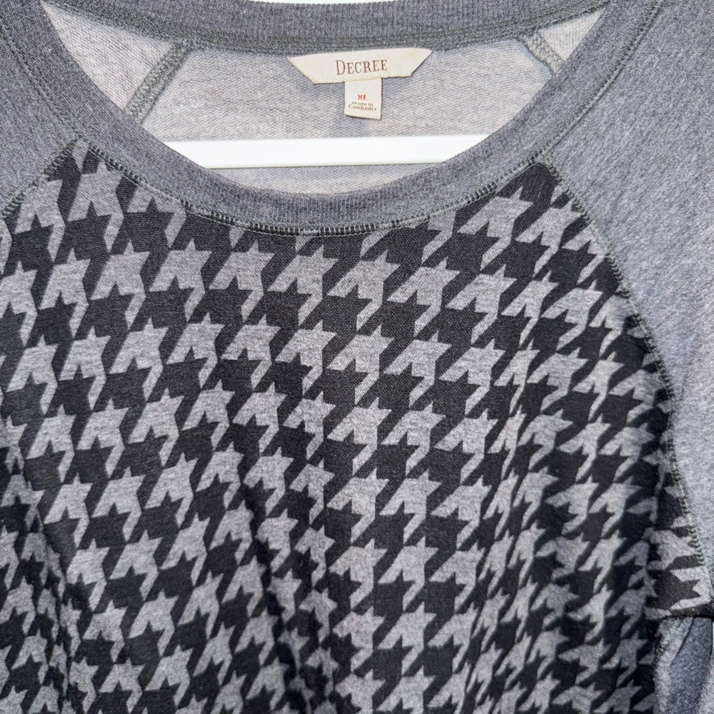 Decree womens Black and Gray Houndstooth Sweater Pullover Size XL - Picture 5 of 8